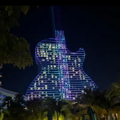 By Hard Rock Guitar Hotel casino 7 min walk