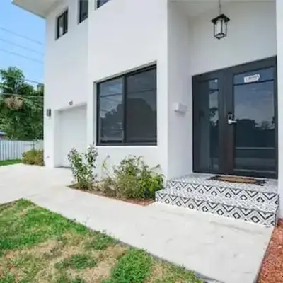 New Townhome near Wilton/Las Olas/Beach