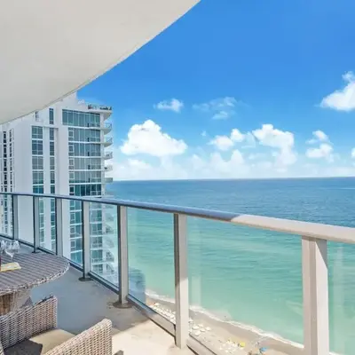 Ocean Front Paradiiise 3 Bedroom by Zen