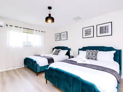 Gallery image of Modern Spacious 5-Bedroom Home with Pool in Hollywood