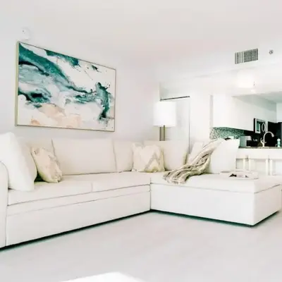 2BR Penthouse with Unbeatable Water Views and Parking