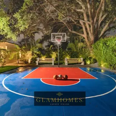 Cool Villa Northwest Miami BY THE GLAMHOMES
