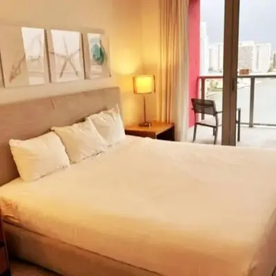 Luxe Beachfront Living - Premium Comfort -A